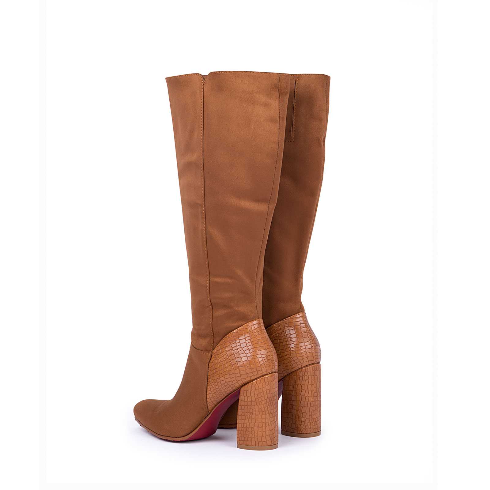 A Bota Akha