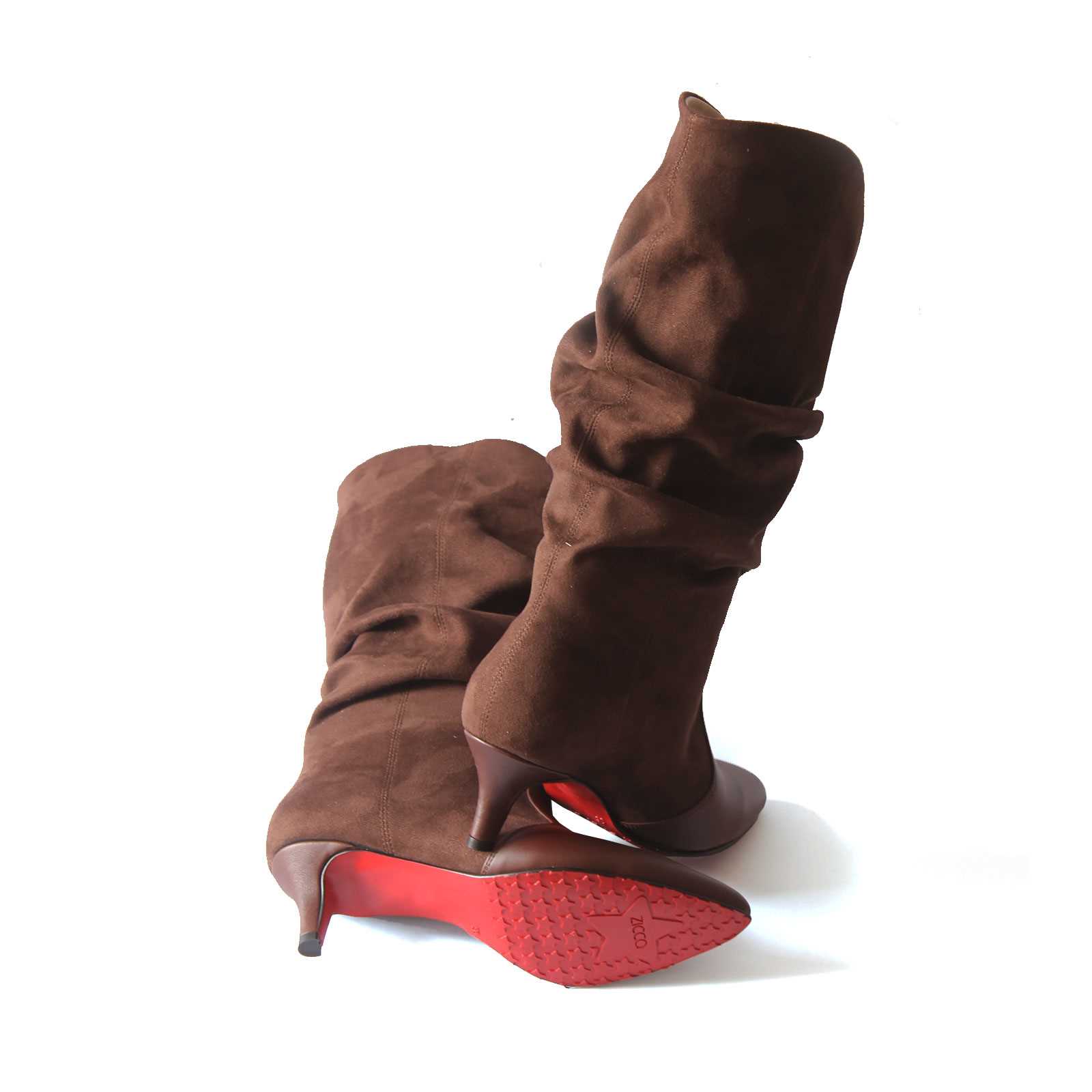 A bota ANTONIA